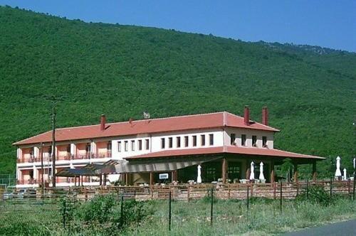 Hotel Kapsalis เวเรีย ภายนอก รูปภาพ
